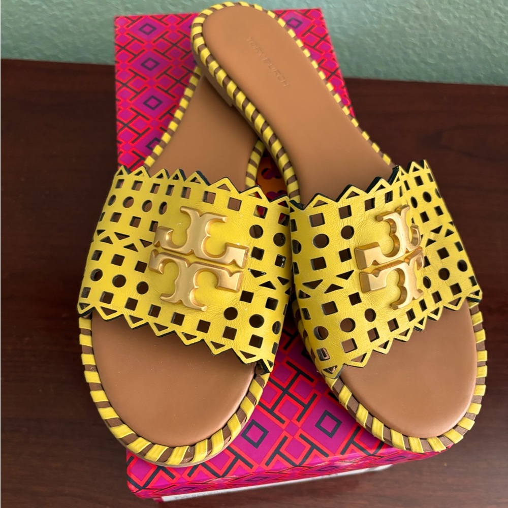 Like new - Tory Burch [Outlet] Everly Slide Sandals - Yarrow - Sz 10